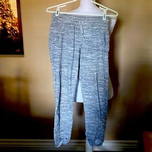 Old navy girls large 10-12 gray sweatpants